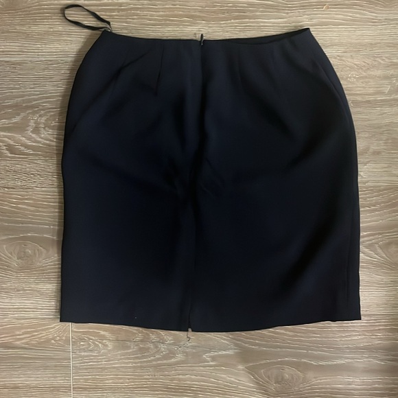 Amanda Smith Navy Blue Pencil Skirt - Picture 2 of 3